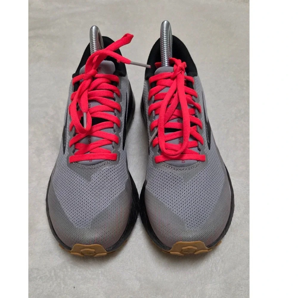 BROOKS CATAMOUNT TRAIL RUNNING SHOES WOMENS SIZE 8.5 GRAY OUTDOOR HIKE